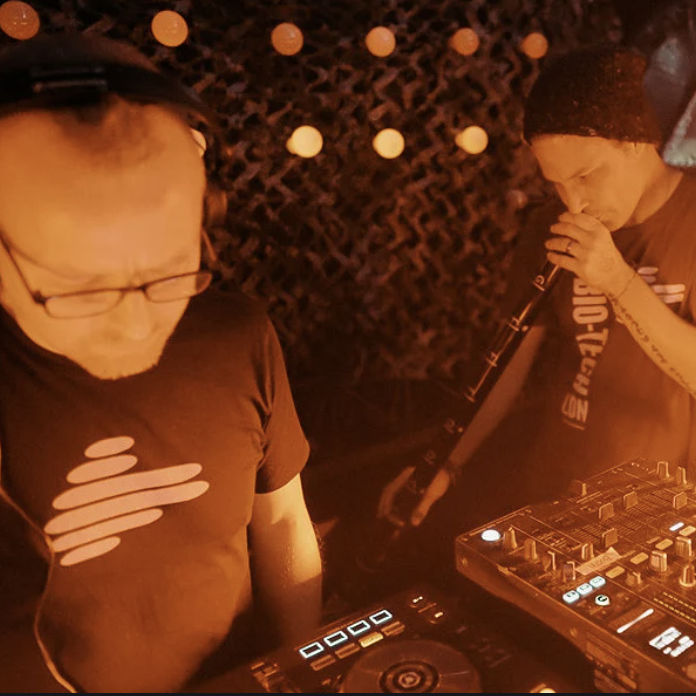 BioticRecords's tweet photo. Beyond excited to announce – KEMAL has published a killer promo mix for our upcoming event – BIO-TECH LDN 009, where he'll be headlining another dancefloor destroying set.

You can find the mix in the editorial that D&amp;B UK published about us today: https://t.co/PEsIF71oSy https://t.co/JvZaQ27mhR