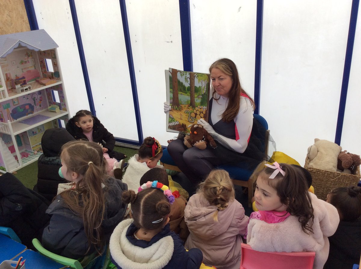 St Malachy's tweet media