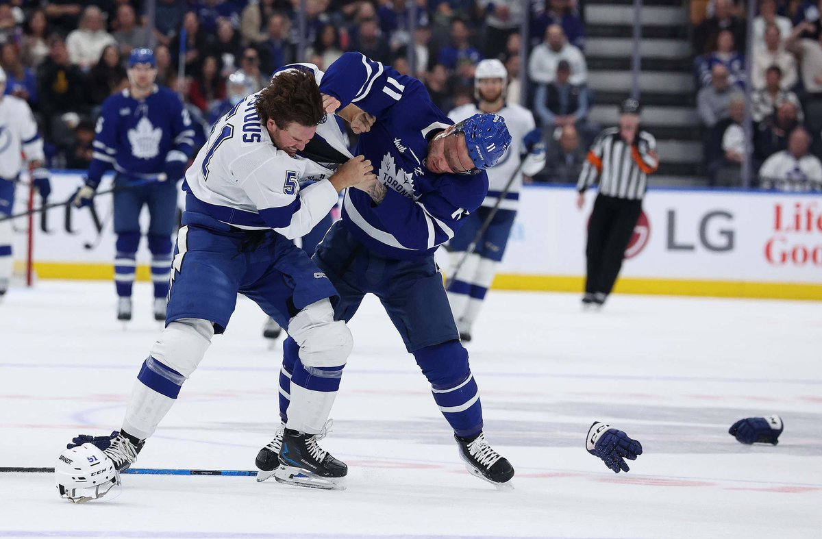 Steve Russell tweet media