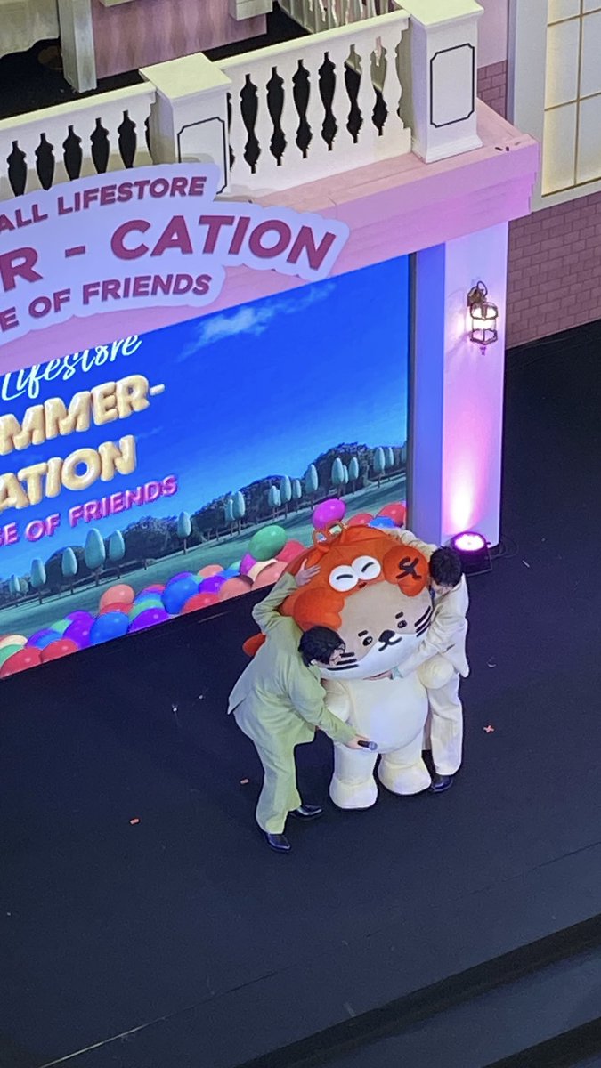 เค้ารักพี่ซีกับน้องคีนที่สุ้บเลย tweet media