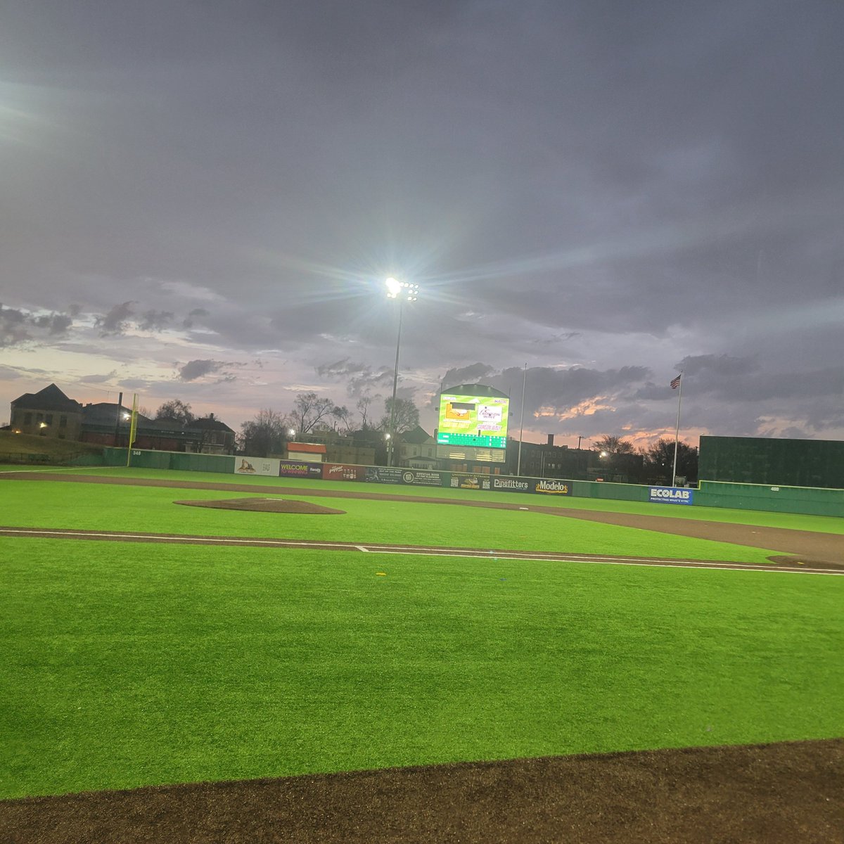 USF Saints Baseball tweet media