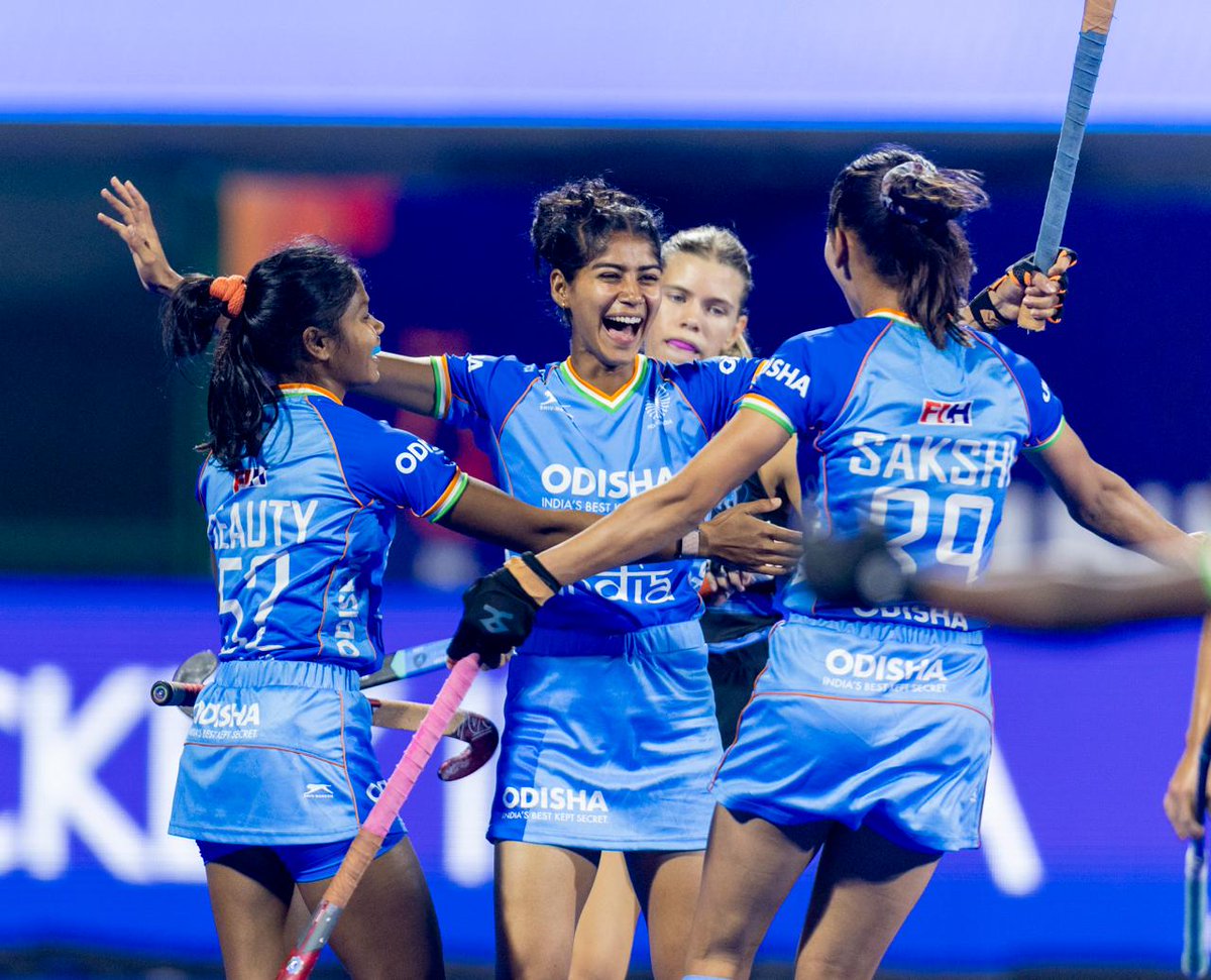Hockey: India beat Uruguay 4-0 in their opening group stage clash of FIH World Cup Qualifiers in Hyderabad. 

Lalremsiami, Rutuja, Ishika &amp; Sunelita were the goal scorers. 

#Hockey