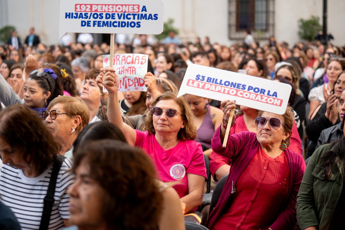 camila_vallejo's tweet photo. Junto a más de 900 mujeres y organizaciones de la sociedad civil, conmemoramos un nuevo 8M: un espacio para recordar que los avances en los derechos de las mujeres son fruto de años de organización, lucha y trabajo colectivo.

Sigamos defendiendo lo conquistado, para que la perspectiva de género continúe siendo un pilar fundamental en las políticas públicas de hoy y de mañana 💜✊