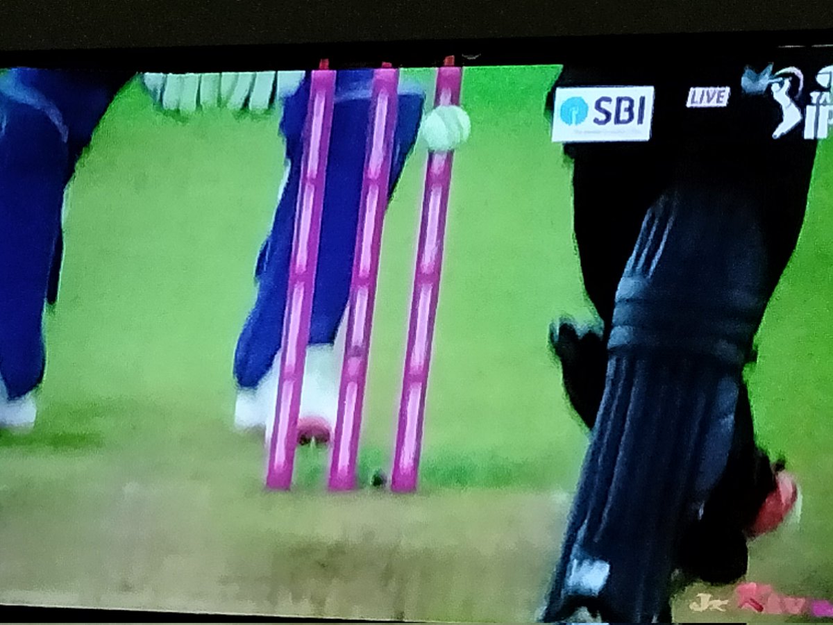 Dark rai ... tweet media