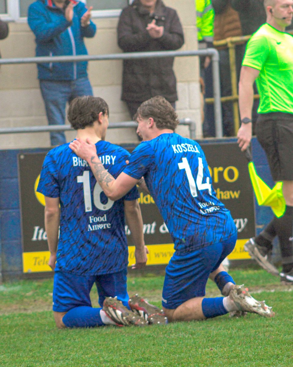 Chippenham Town FC tweet media
