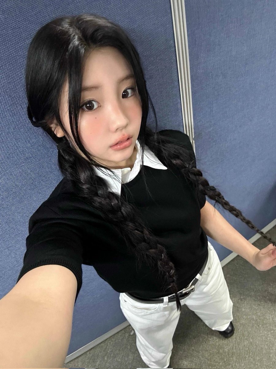 ͏𝐀𝙿𝙿𝐋𝙴 𝕔i𝕕e𝕣s 🍎♡ tweet media