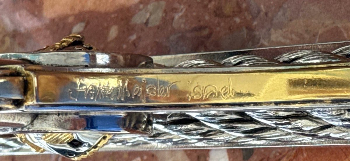 AAandMore's tweet image. ✨ Just added: A stunning Frank Meisler signed Menorah — gold &amp;amp; silver plated with a solid marble base. 
etsy.com/listing/446857…
A true piece of Judaica art sculpture. Perfect for collectors, gifting, or elevating any modern Judaica display.
#FrankMeisler #JudaicaArt #Menorah