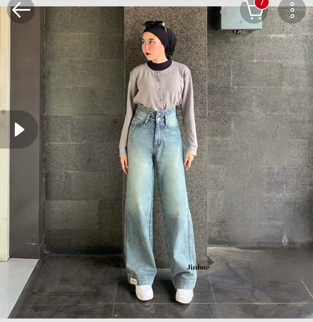 LiaLiii9's tweet photo. Pliss tawarin aku atasan untuk jeans warna ini dongg https://t.co/VWIlgpsE1T