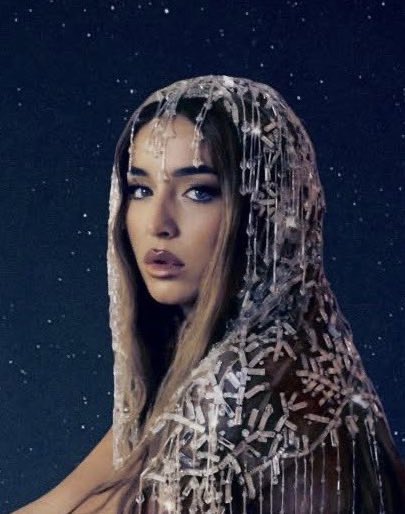 Luejev's tweet photo. luce diosa egipcia si eres una de las mejores pop stars que ha dado este nuestro país https://t.co/4EUCfRiNWT