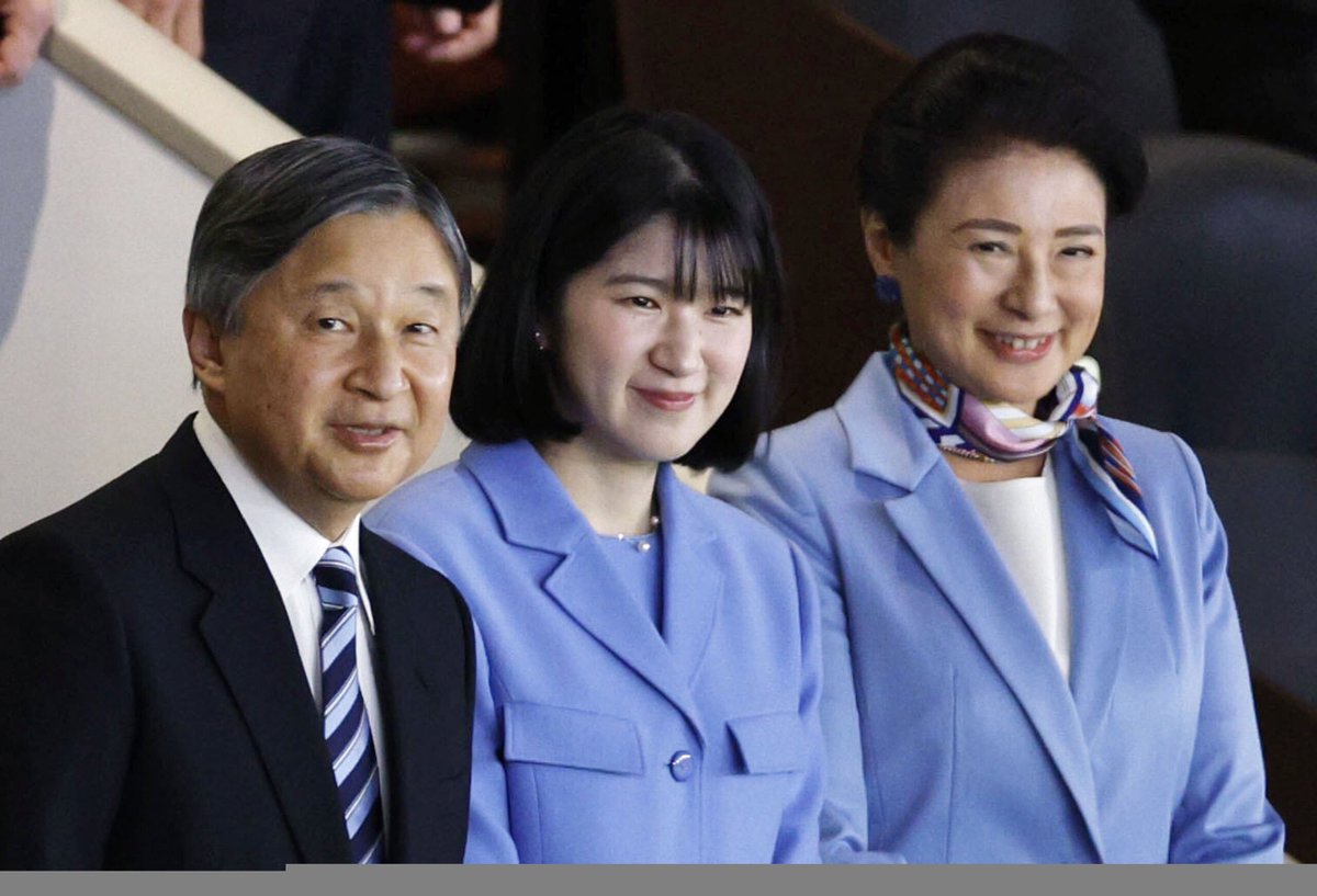 implmaterial's tweet photo. 🇯🇵 Emperor Naruhito &amp; Empress Masako joined by Princess Aiko, the Princess Toshi attending the 2026 World Baseball Classic Japan v Australia match at the Tokyo Dome.

Japan won 4-3 ⚾️ https://t.co/6iQpahU9W7