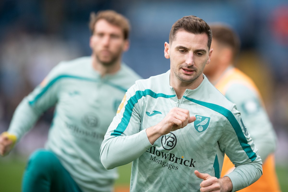 The Pink Un tweet media