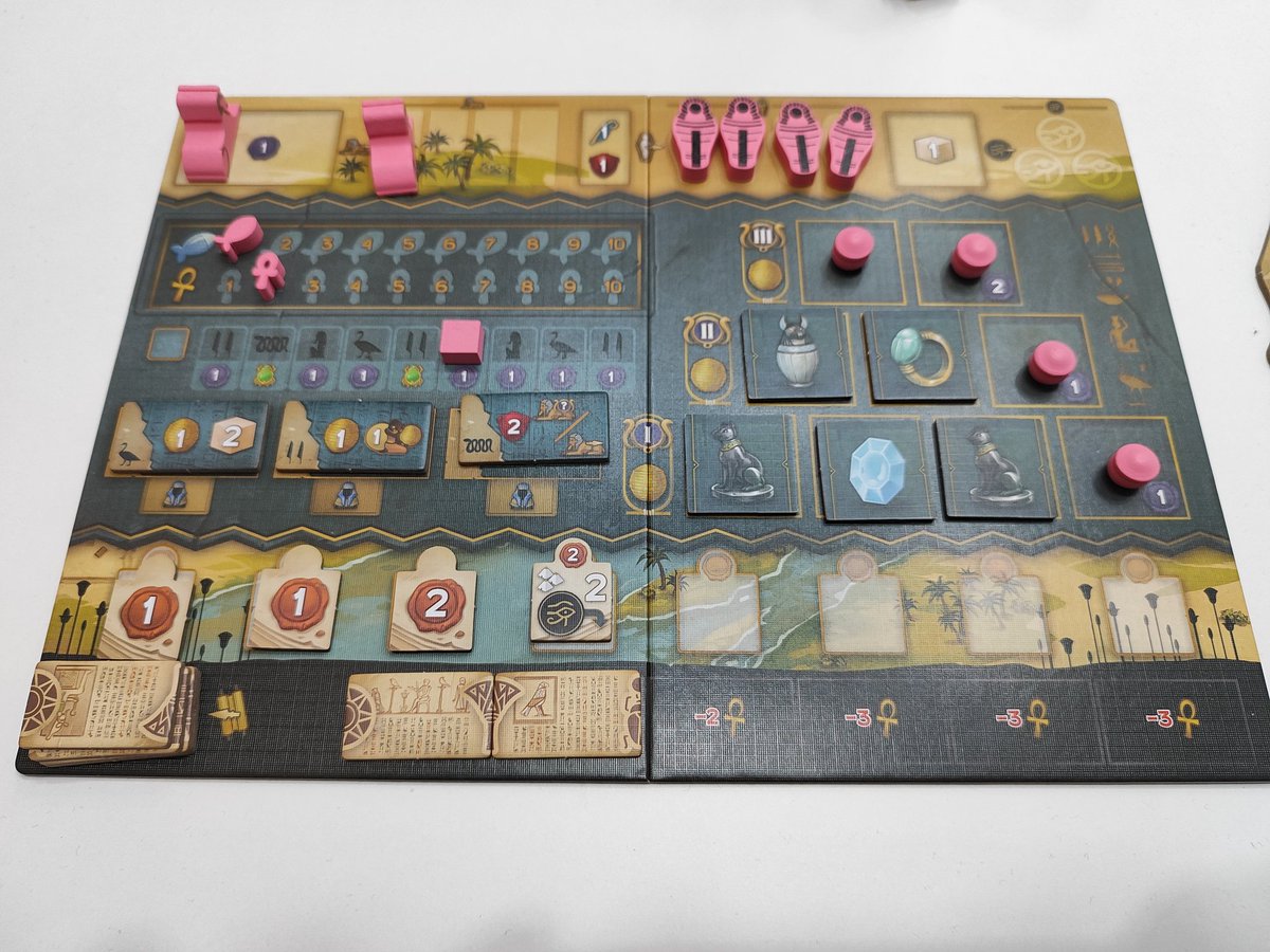 jappyjuegos's tweet photo. Men Nefer de @Ludonova, vaya pepinaco. Construye pirámides, erige esfinges, embalsama momias, y no te olvides de hacer ofrendas en el obelisco. Muy bueno y espectacular en mesa.
#juegosdemesa #juegosdetablero #bgg #boardgames #partidas #mennefer #egipto #faraones https://t.co/QWq7xFH8RH