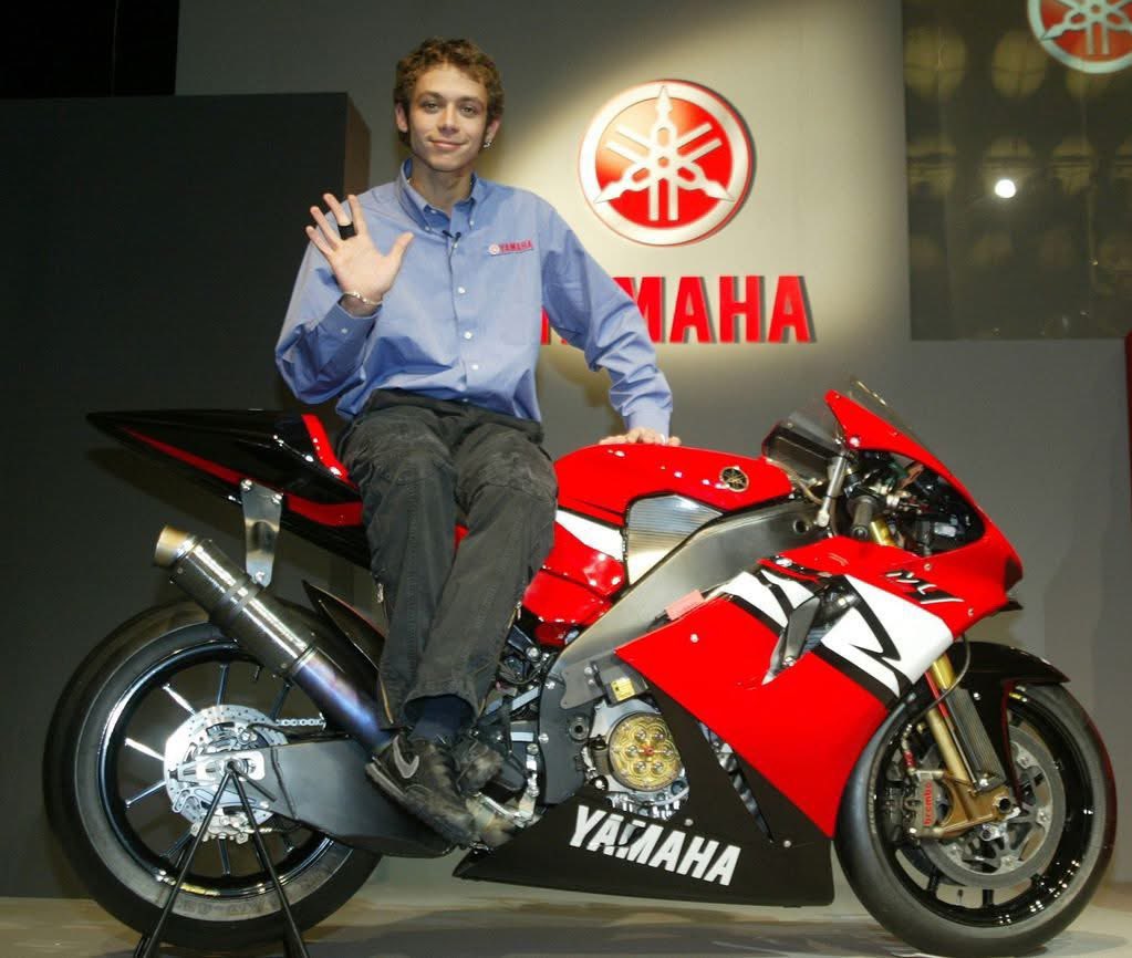 4644 files™ tweet media