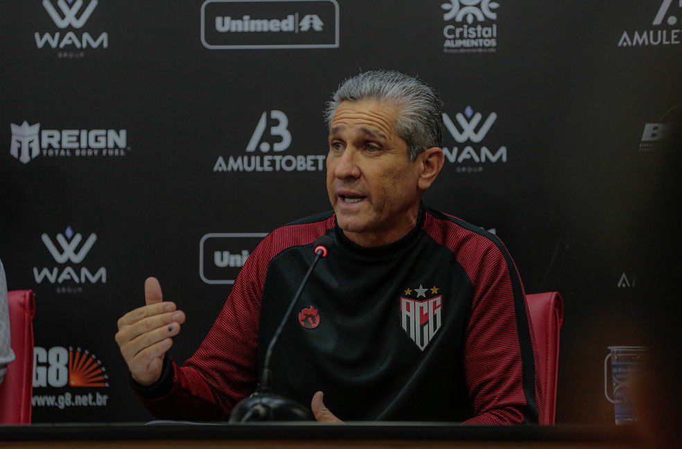 Igor Adorno tweet media