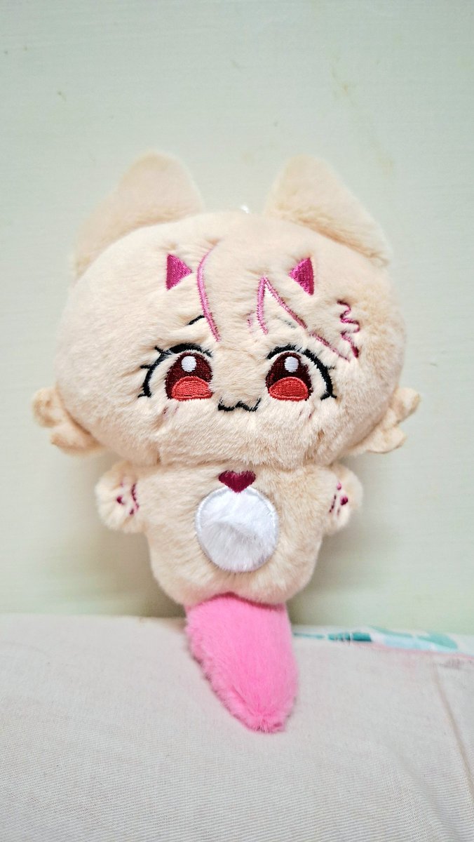 yelulu9772's tweet image. 對 沒錯 我又找朋友做了毒蛇的娃娃(　◜◡‾)