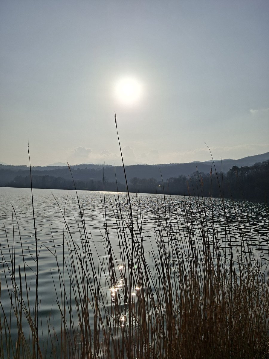 Beautiful day by the lake in Avigliana   😀🇮🇹🌞🌞