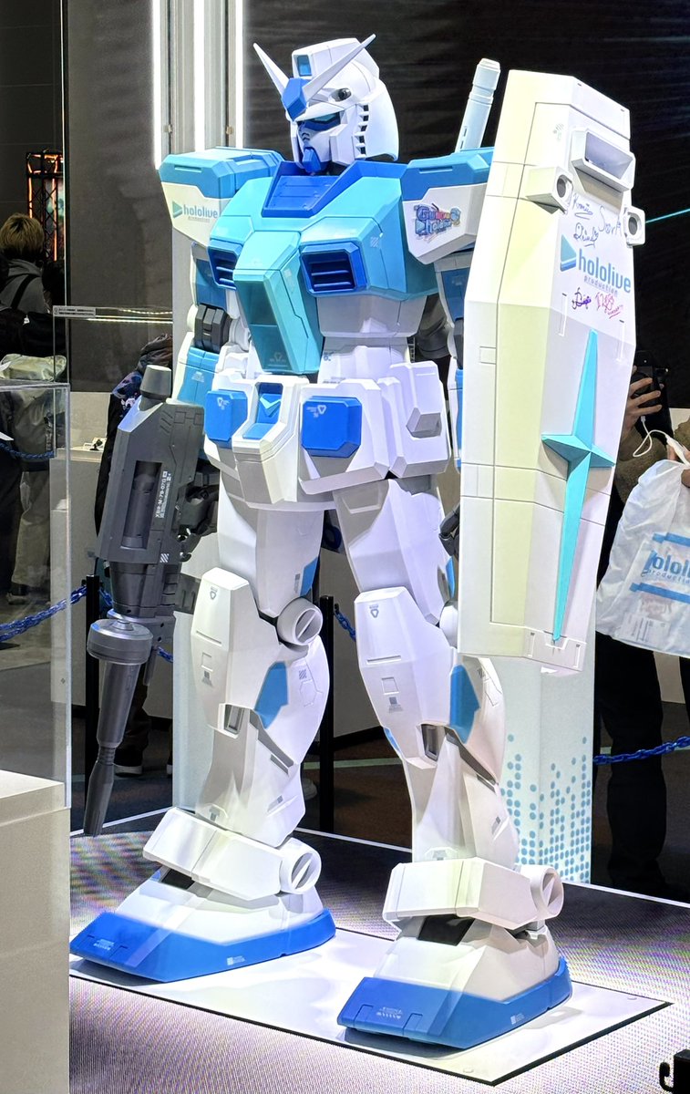 ボロン tweet media