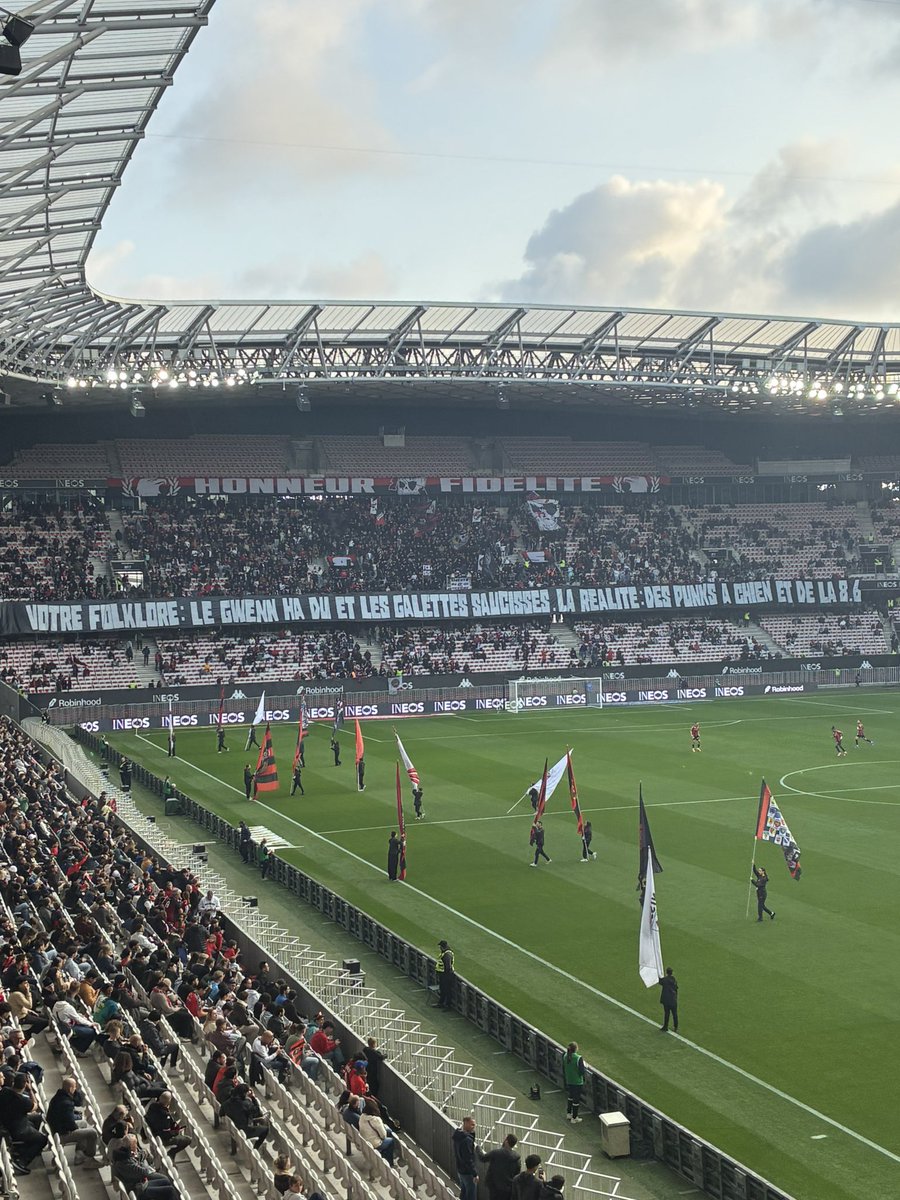 UnRennaisSimple 🇾🇪 tweet media