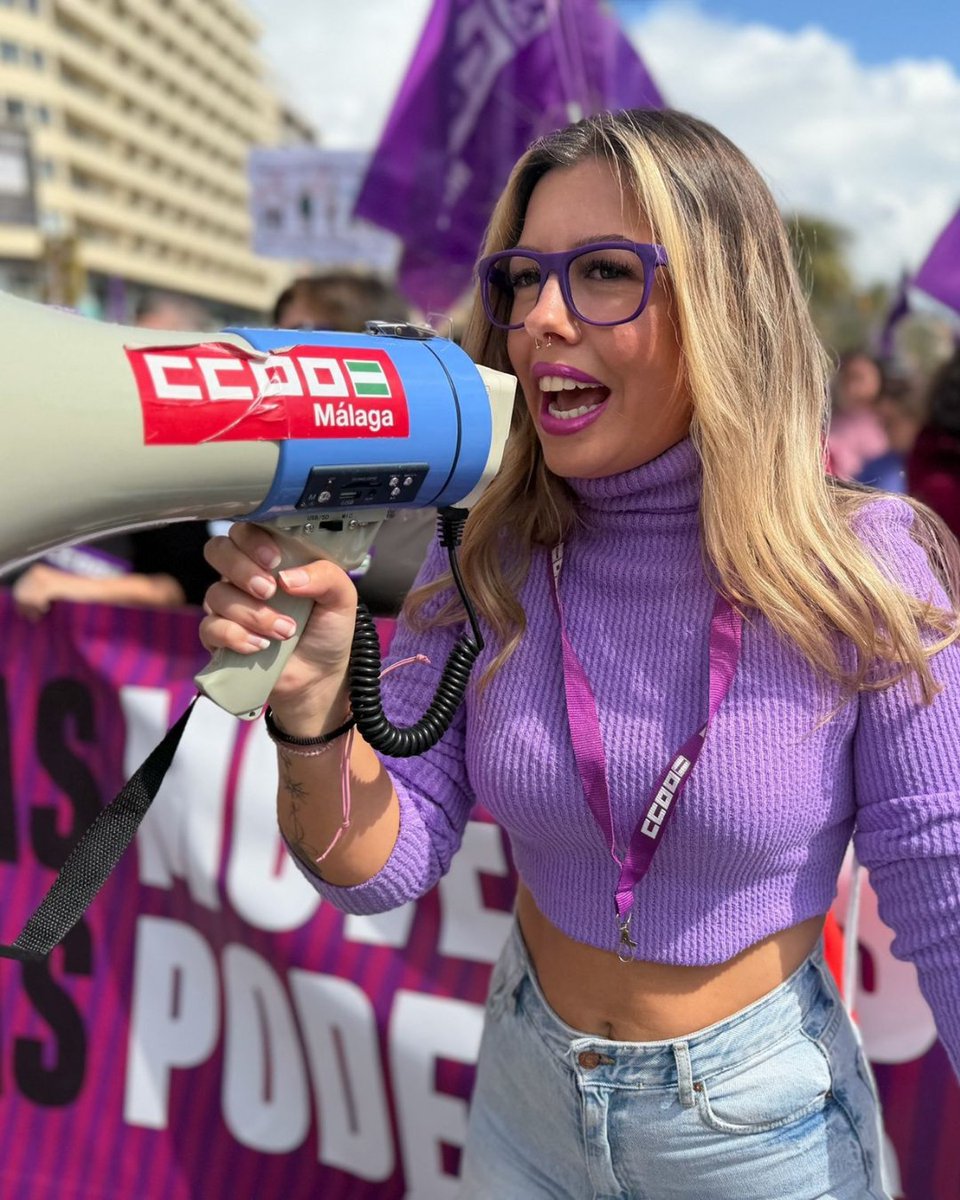 ccoomalaga's tweet photo. ✊Hoy gritamos alto alto y claro que apostamos por un feminismo sindical que no da ni un paso atrás.
#8M2026 #8MCCOO #FeminismoSindical #PoderDeLasMujeres #PoderQueConstruye #CCOOMálaga https://t.co/d4769Bsmjs