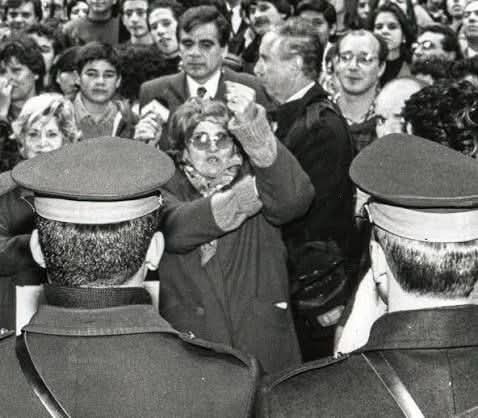 ElhioC's tweet photo. Recordas a Norma Plá 🇦🇷 (1932 - 1996), luchadora por los derechos de los jubilados e ícono de la resistencia al ajuste de los noventa en Argentina? https://t.co/0NDCNh01zQ