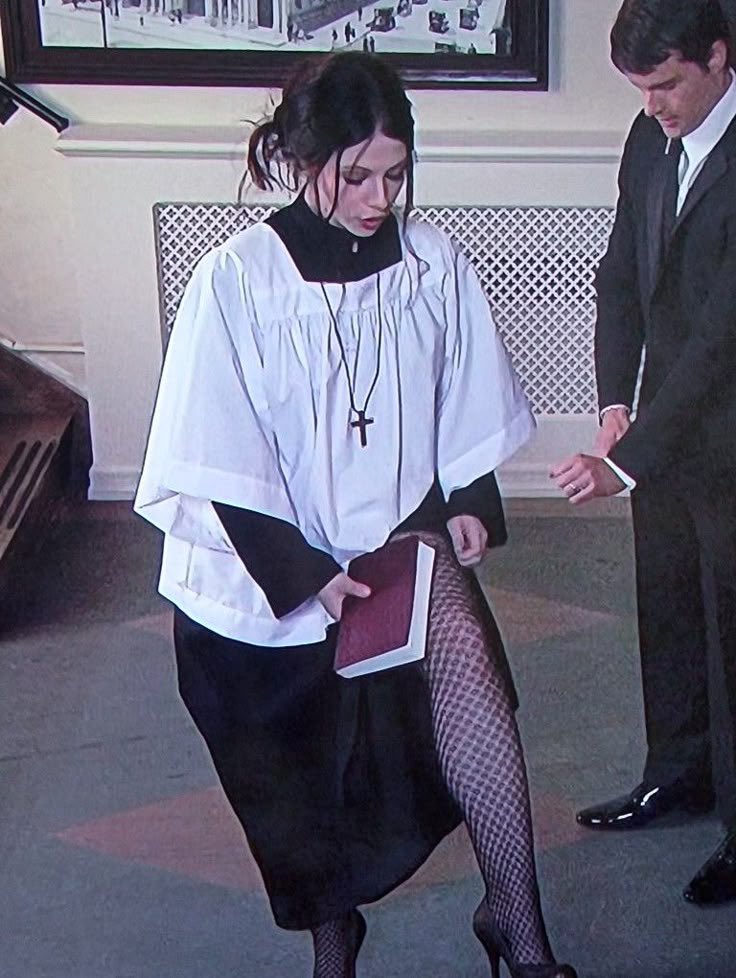 🦇 𝐭𝐡𝐞 𝐯𝐚𝐦𝐩𝐢𝐫𝐚 𝐬𝐡𝐨𝐰 | nsfw tweet media