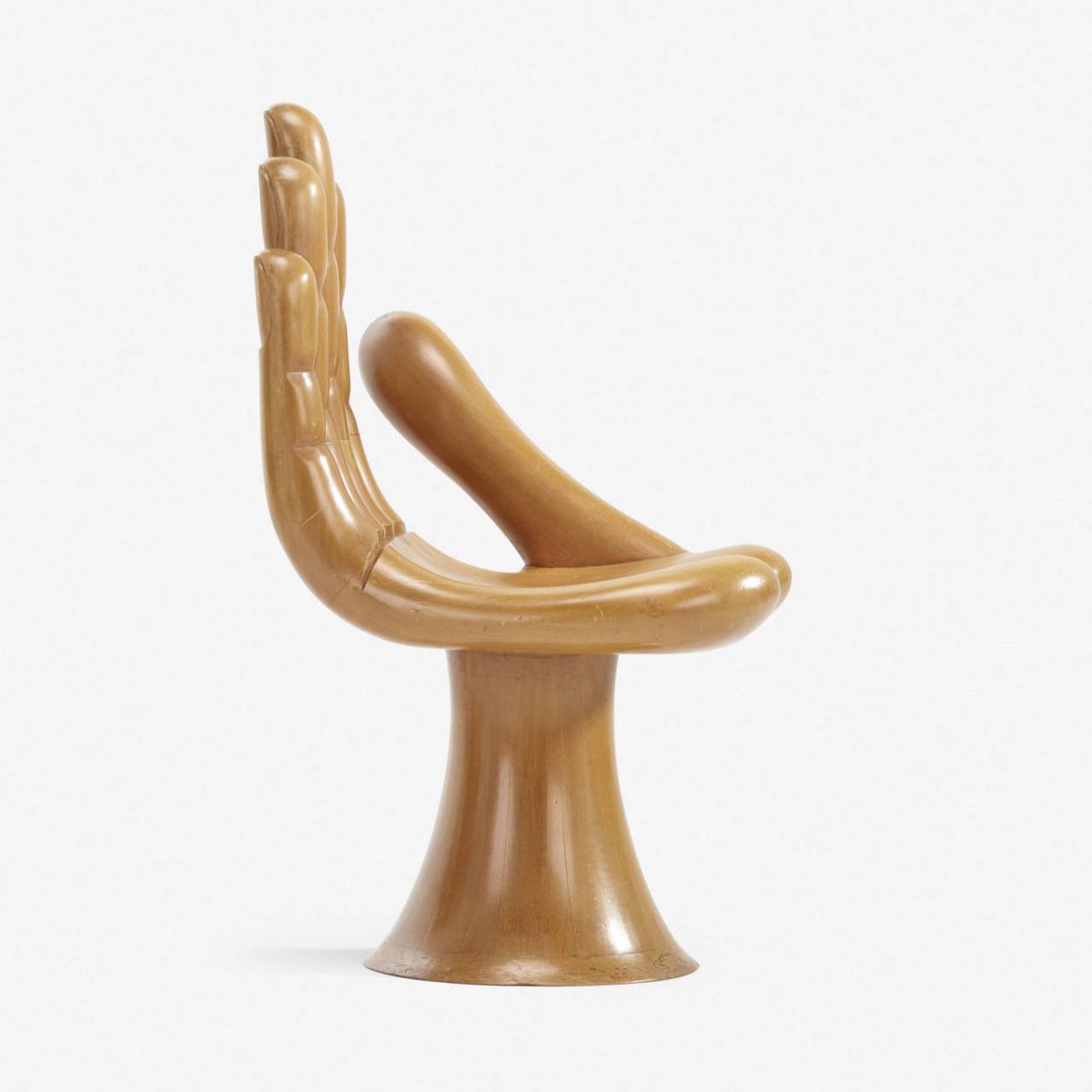 luusssso's tweet photo. The iconic "Hand Chair" designed by Mexican artist Pedro Friedeberg (1960s) https://t.co/KXo7TMGoGw