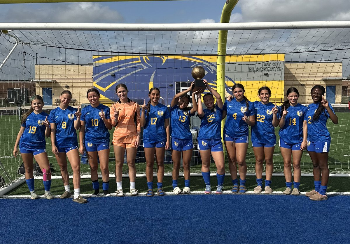 RobbieCastroJr's tweet photo. Eight years later and these girls are still winning! 

Bay City Ladycats Varsity Soccer — Undefeated District Champions! 🥇🏆

It’s been an absolute joy watching each of these players grow and shine. https://t.co/gPIWEaW4RV