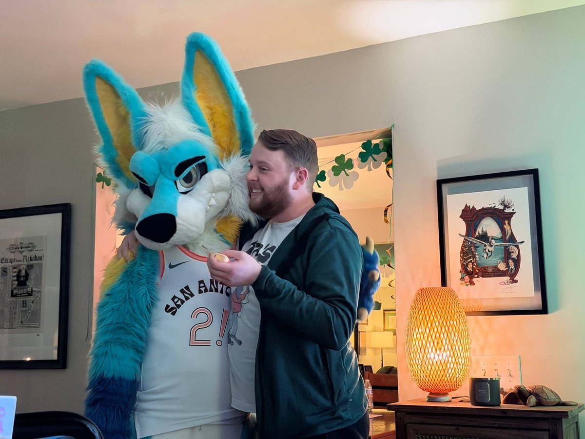 Rush Coyote 🇵🇸 tweet media