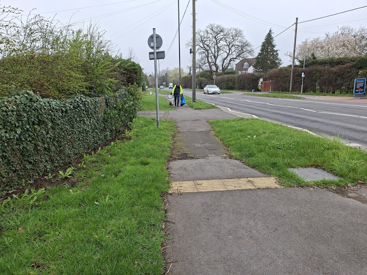 Dan's Community Group tweet media