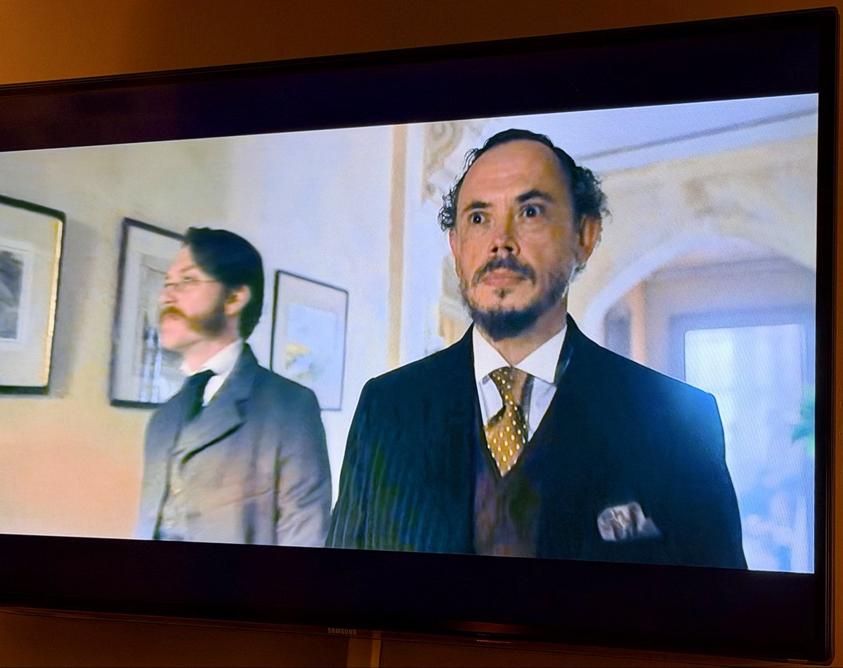 tmckeekee's tweet photo. @MrJamesPayton, Lawson Jaggers, I presume.
Young Sherlock https://t.co/AkSOPv1pUf