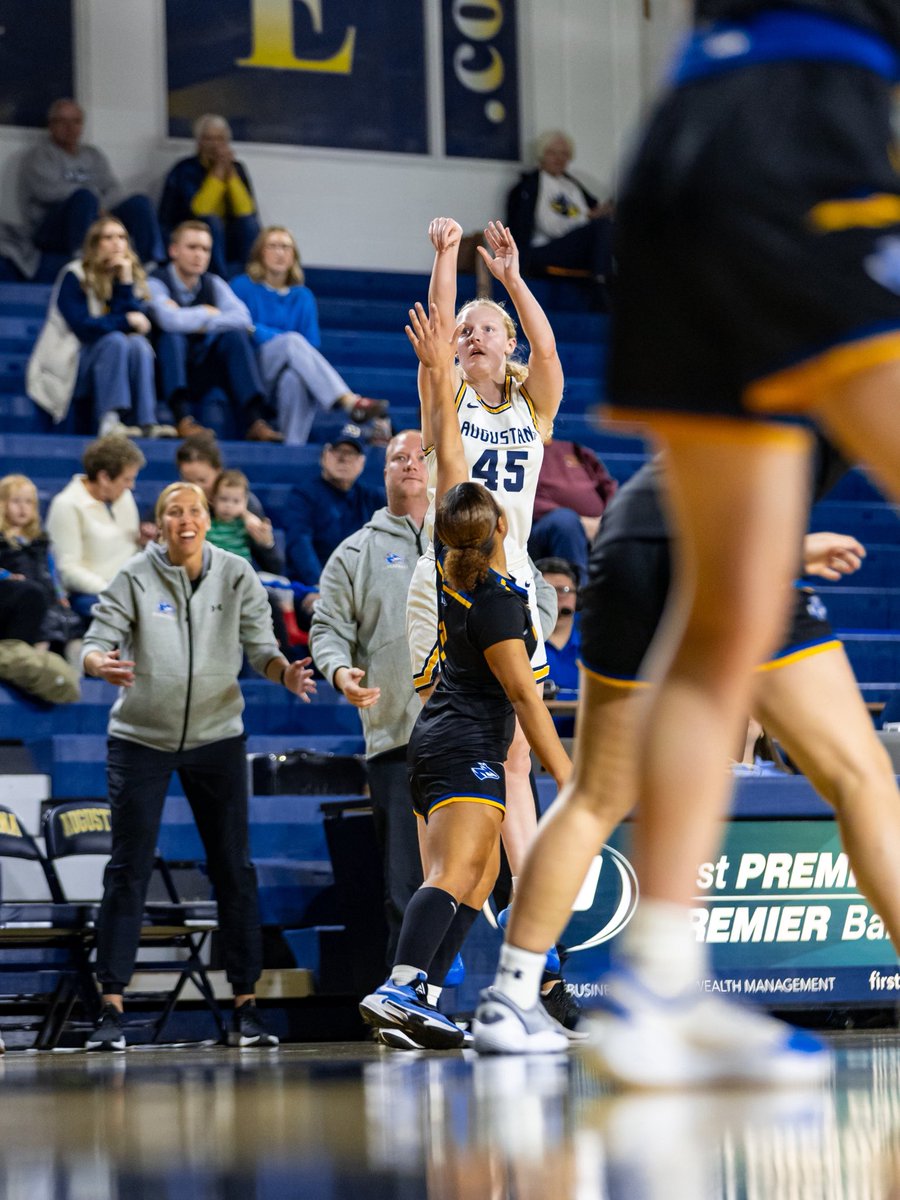 Greta Dillinger tweet media