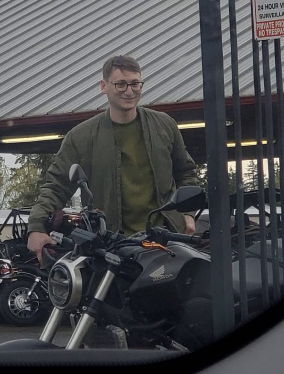 Kiwispeth ☦️💚 tweet media