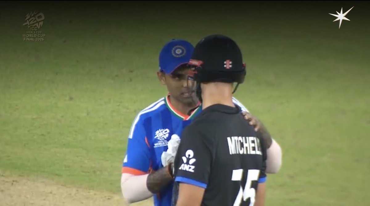 dhaikilokatweet's tweet photo. bhai woh toh snapchatiya hai.. aap aur hum toh mature aadmi hain.. jaane do yaar 
#T20WorldCup2026final https://t.co/9us6gXGI56