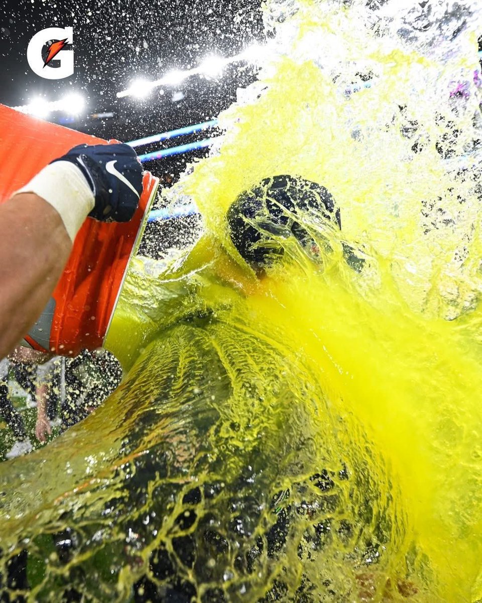 Seahawksitalia's tweet image. One month ago, we became World Champions.
#Seahawks #GoHawks #superbowl