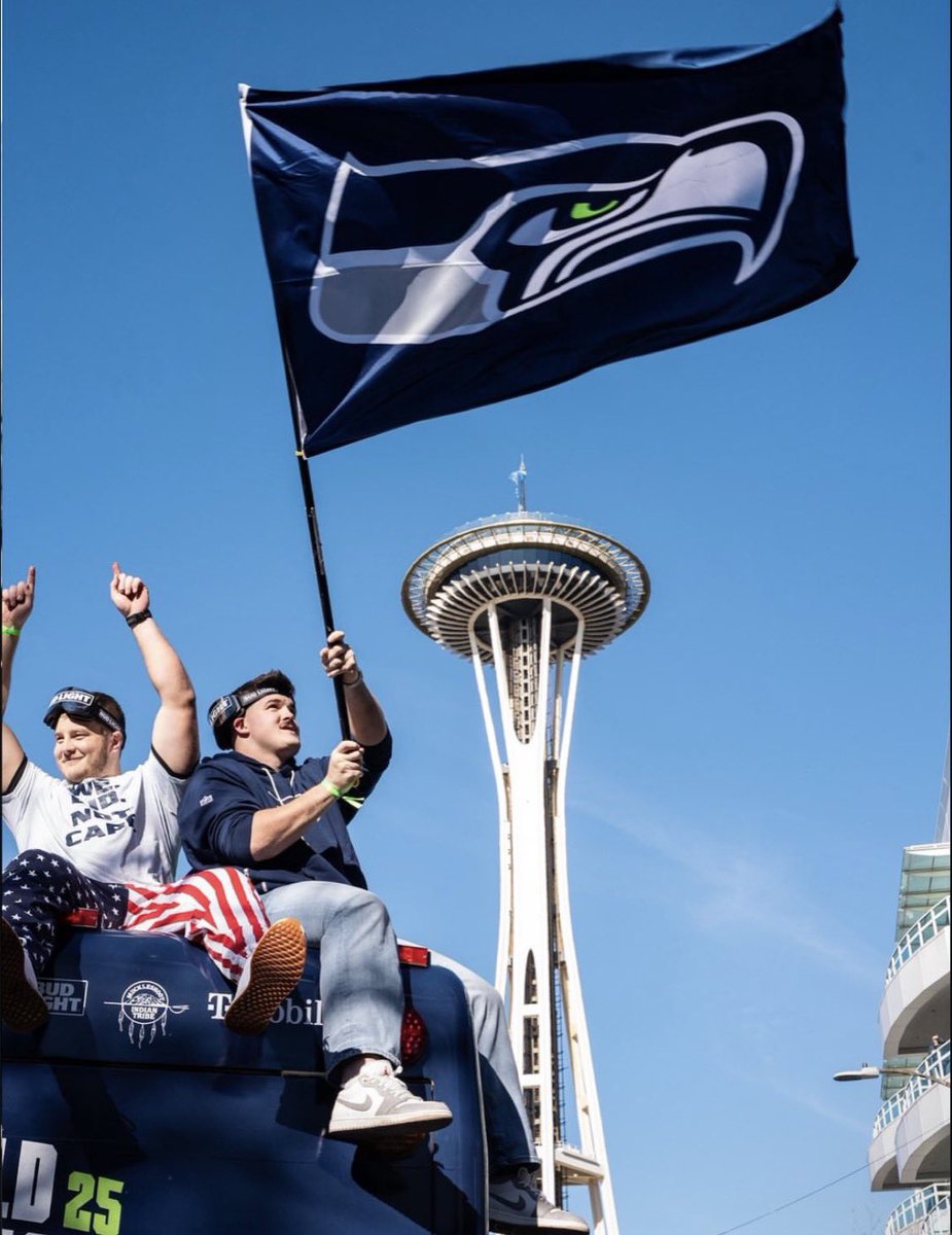 Seahawksitalia's tweet image. One month ago, we became World Champions.
#Seahawks #GoHawks #superbowl