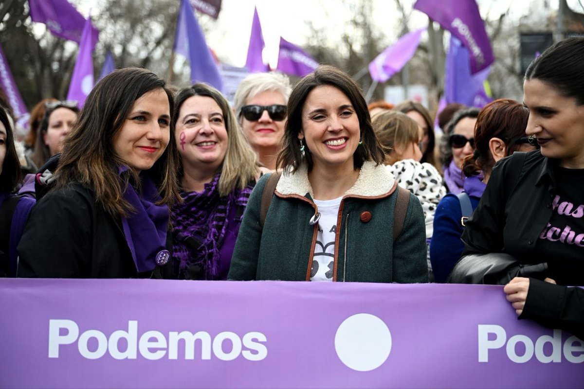 Podemos tweet media