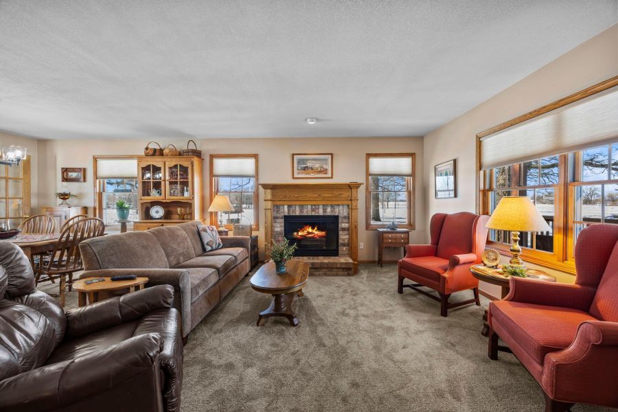 mnhometown's tweet photo. Hometown Realty Featured 2026 Property of the Week 11. 11297 220th Street, Silver Lake, MN. MLS# 7014153.
#hometownrealty #silverlakemnrealtors #homesforsalesilverlake #housesforsalesilverlake #realestatesilverlake
https://t.co/Pny7vGHVnx https://t.co/fEpKok6lpv