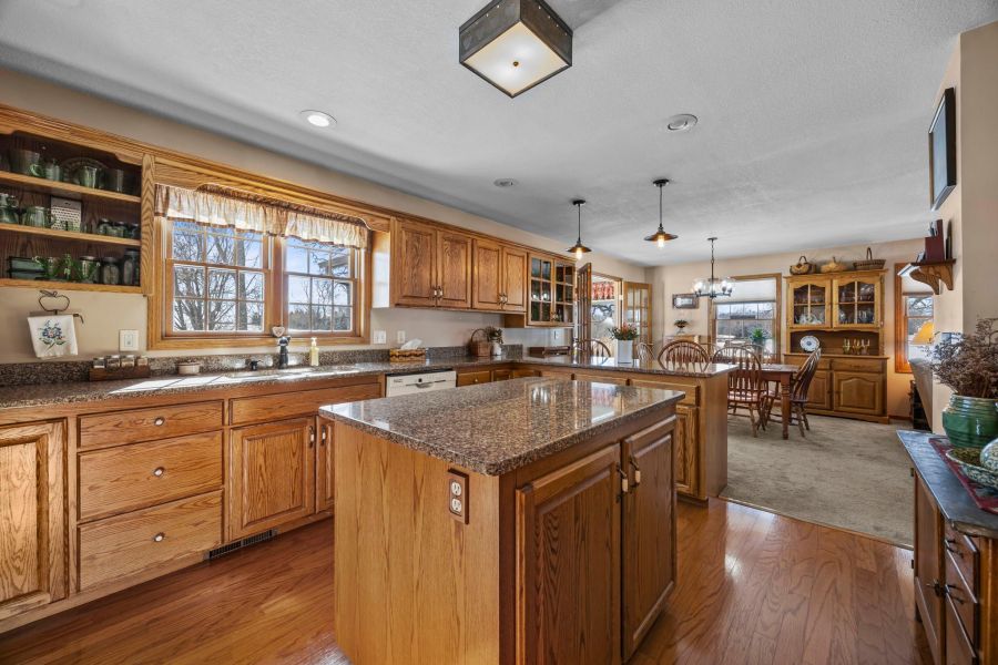 mnhometown's tweet photo. Hometown Realty Featured 2026 Property of the Week 11. 11297 220th Street, Silver Lake, MN. MLS# 7014153.
#hometownrealty #silverlakemnrealtors #homesforsalesilverlake #housesforsalesilverlake #realestatesilverlake
https://t.co/Pny7vGHVnx https://t.co/fEpKok6lpv