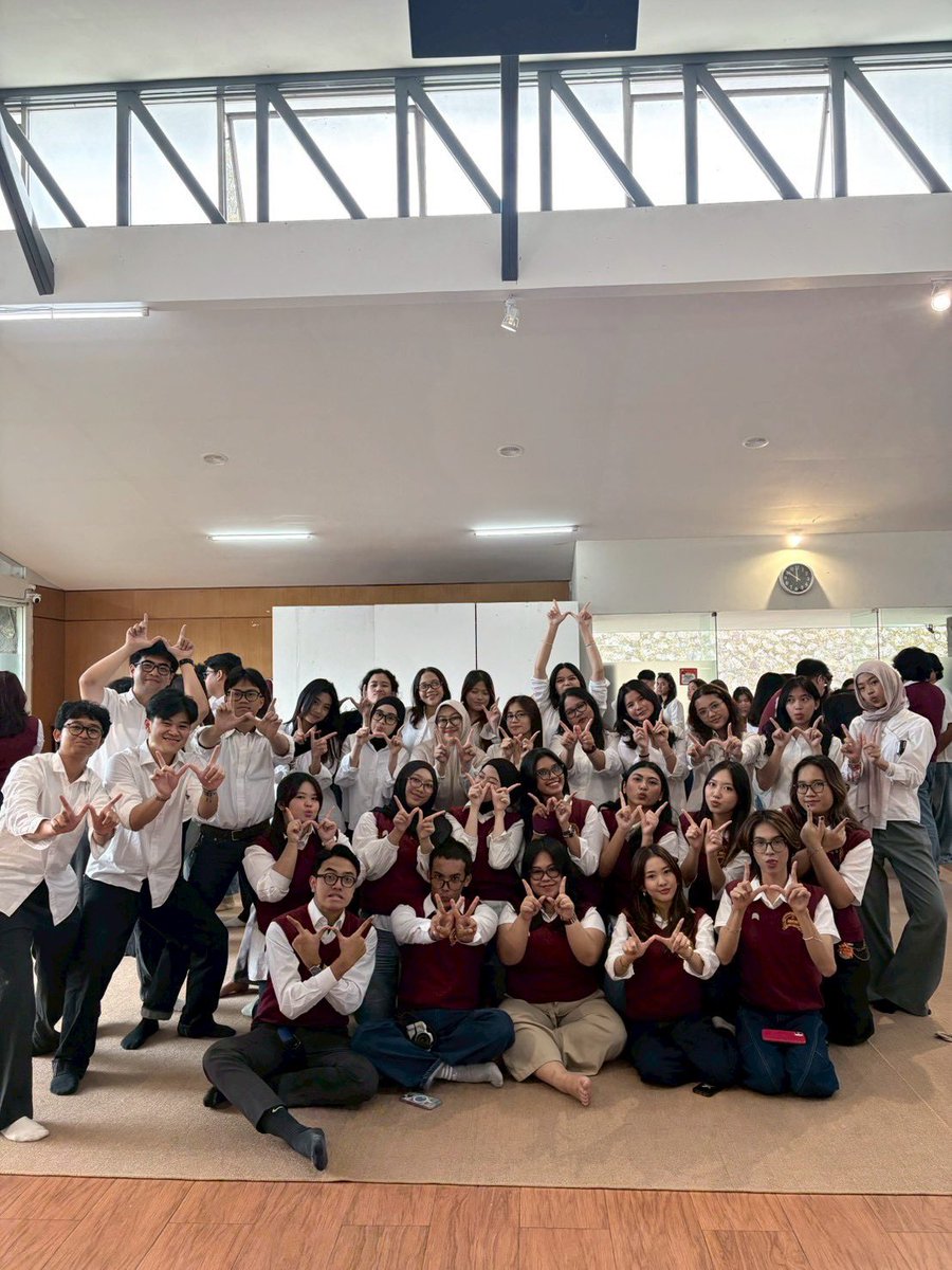 bubbleibae's tweet photo. loveyaaaaaaaaaa wh 2026!!!! https://t.co/49JllQ2shA