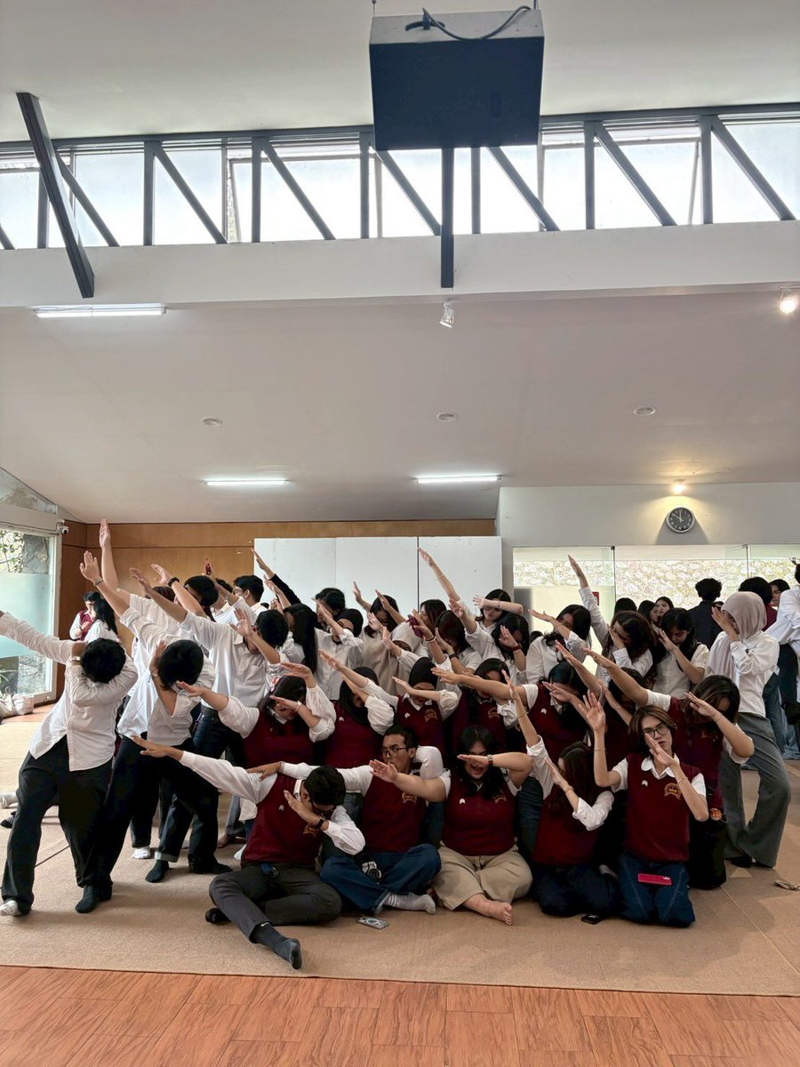 bubbleibae's tweet photo. loveyaaaaaaaaaa wh 2026!!!! https://t.co/49JllQ2shA
