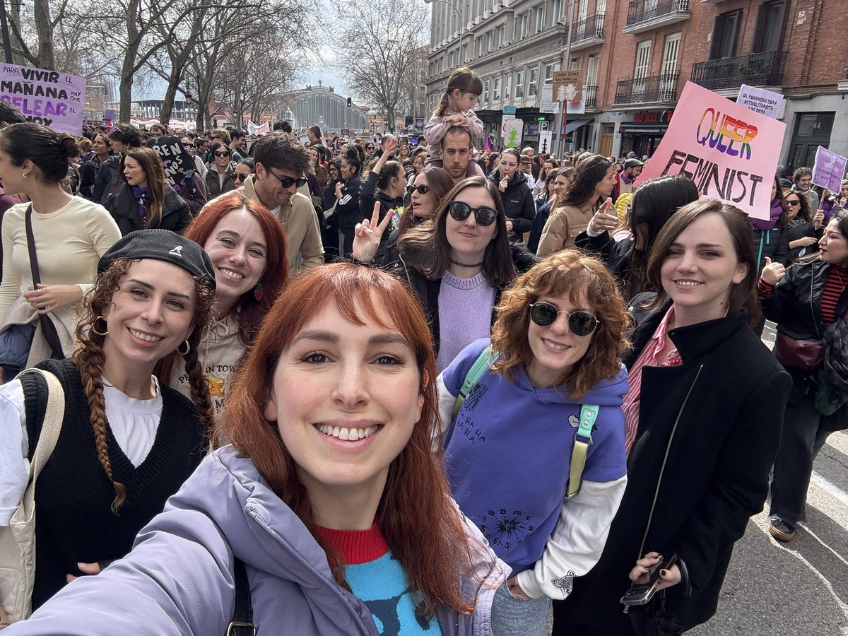 Lara Smirnova tweet media