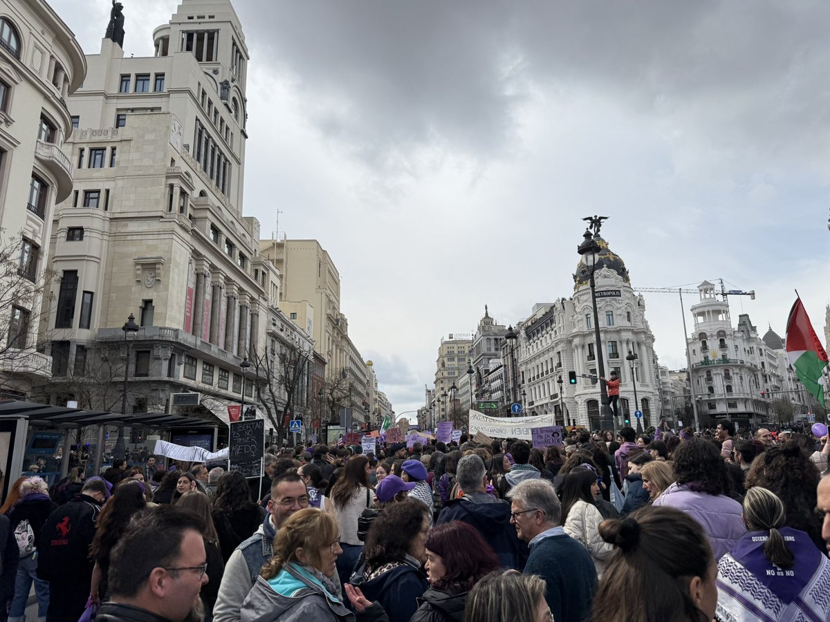 Lara Smirnova tweet media