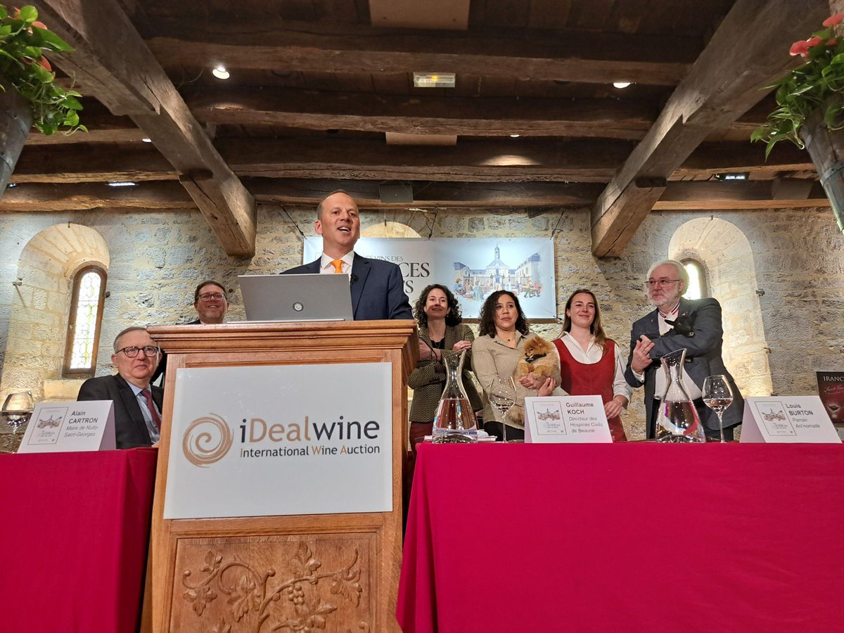 Image de Préfet Bourgogne-Franche-Comté Préfet Côte-d'Or - #solidarité

65ème vente des Hospices de Nuits-Saint-Georges : un beau moment de générosité au profi