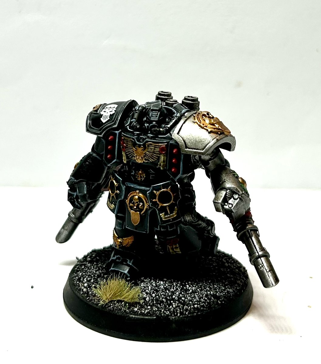 averagepaints tweet media