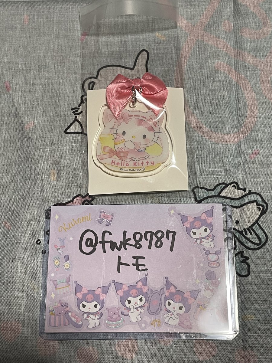 fwk8787's tweet photo. 【交換】サンリオ Sanrio トレーディングリボンアクリルキーホルダー アクキー ベビー 赤ちゃん

譲→ハローキティ

求→クロミ

郵送希望 https://t.co/01IRPXyWYd
