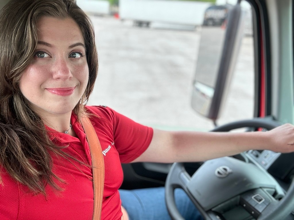 Pilot Flying J tweet media