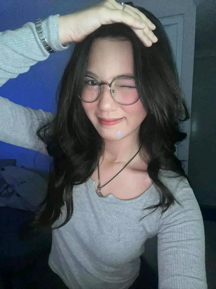 saturnus48🪐 (@miselyolandaa29) on Twitter photo 