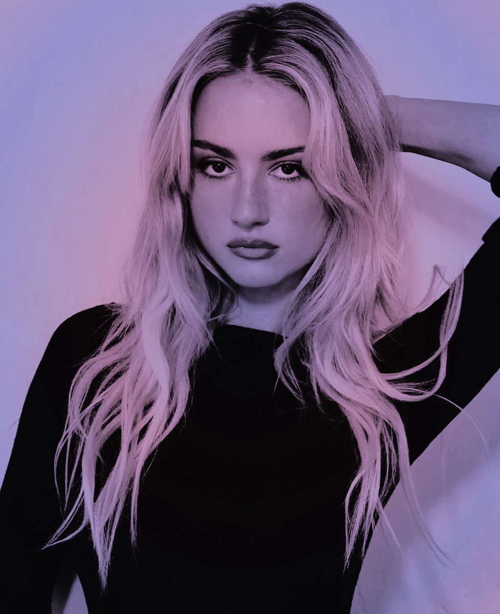 * 𝐒𝐡𝐚𝐝𝐨𝐰ᵈᵃᵘᵍʰᵗᵉʳ. tweet media