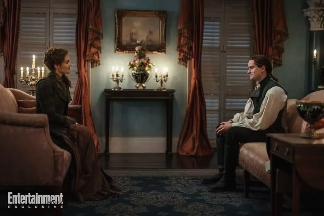 point_blank1959's tweet photo. Season 8 sneak peeks. If 1 &amp;2 are easy to guess for the book readers, it's still unknown what family event was making Jamie so pissed off in (4). #OLS8 #outlandercast https://t.co/NE9qttwY5D