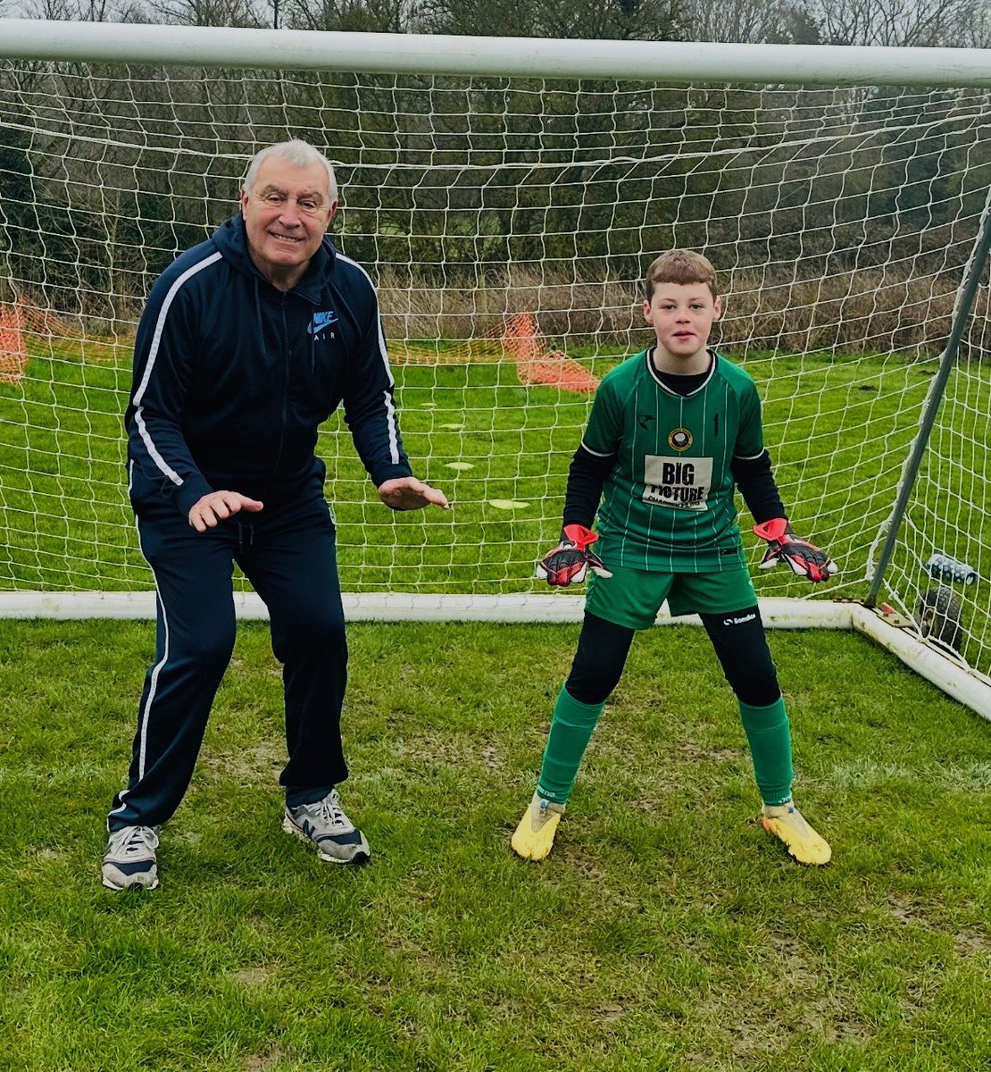 Peter Shilton tweet media